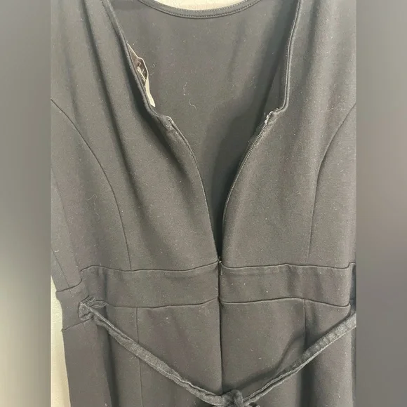 LOFT Black Fit & Flare Dress Women’s Size 8 Short Sleeve Scoop Back Work Office - Picture 9 of 9